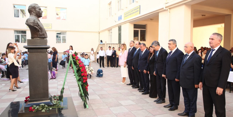 "15 sentyabr-Bilik Günü" münasibətilə Xətai rayon məktəblərində tədbirlər təşkil olunub